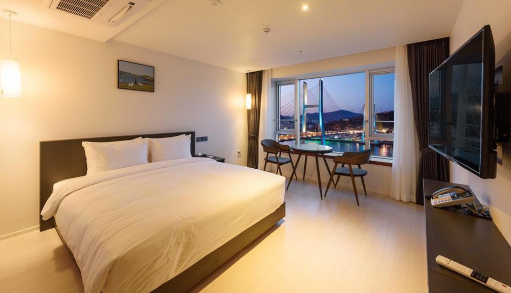 Yeosu Hotel Haven Ngoại thất bức ảnh